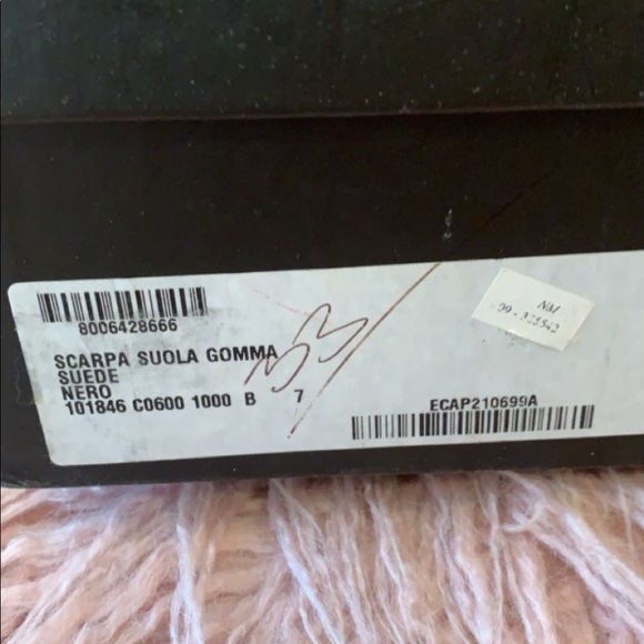 GUCCI ❤️Gorgeous Black handmade Suede shoes!!! - Picture 9 of 10